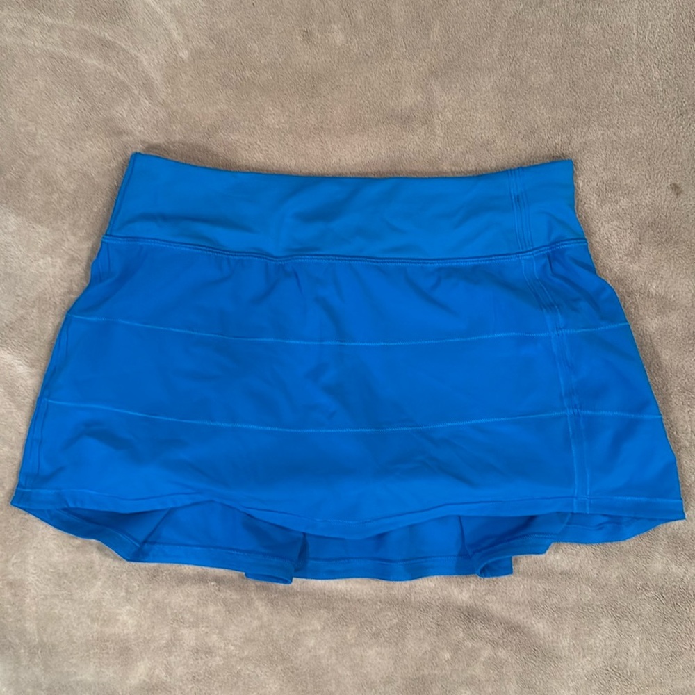 Lululemon pace rival skirt pool blue size 6!